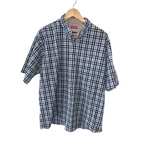 Wrangler Mens XL Short Sleeve Button Down Shirt Blue White Plaid Wrinkle Resist